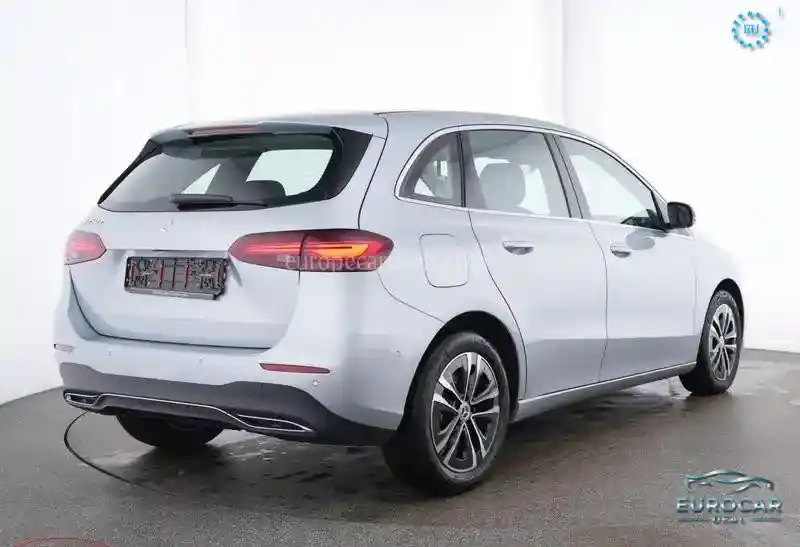 Mercedes-Benz B 250