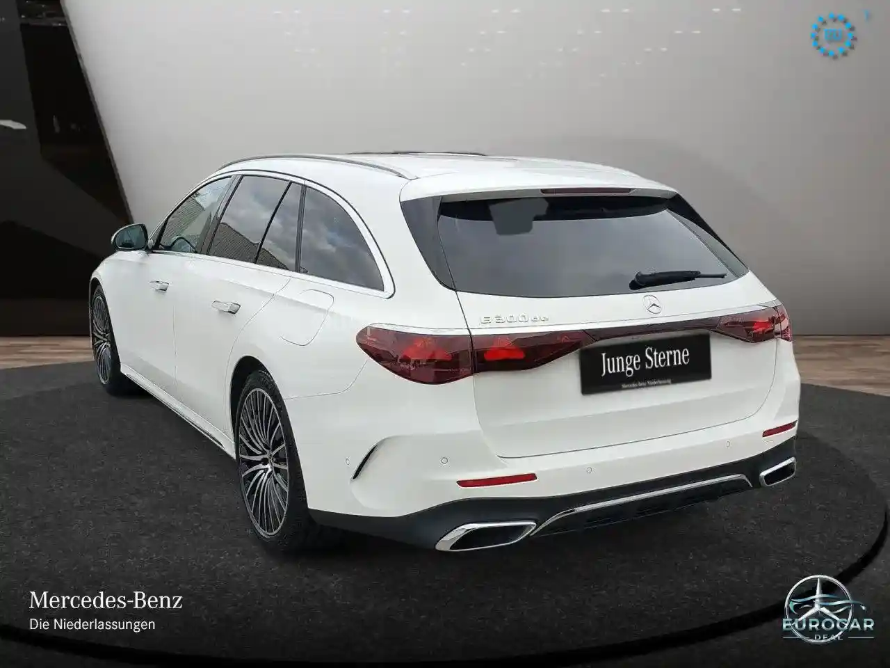 Mercedes-Benz E 300
