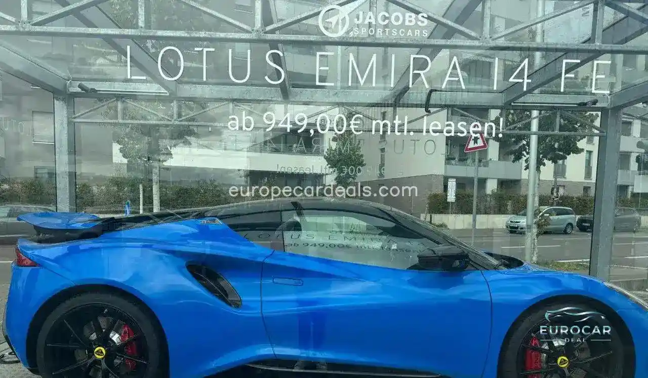 Lotus Emira