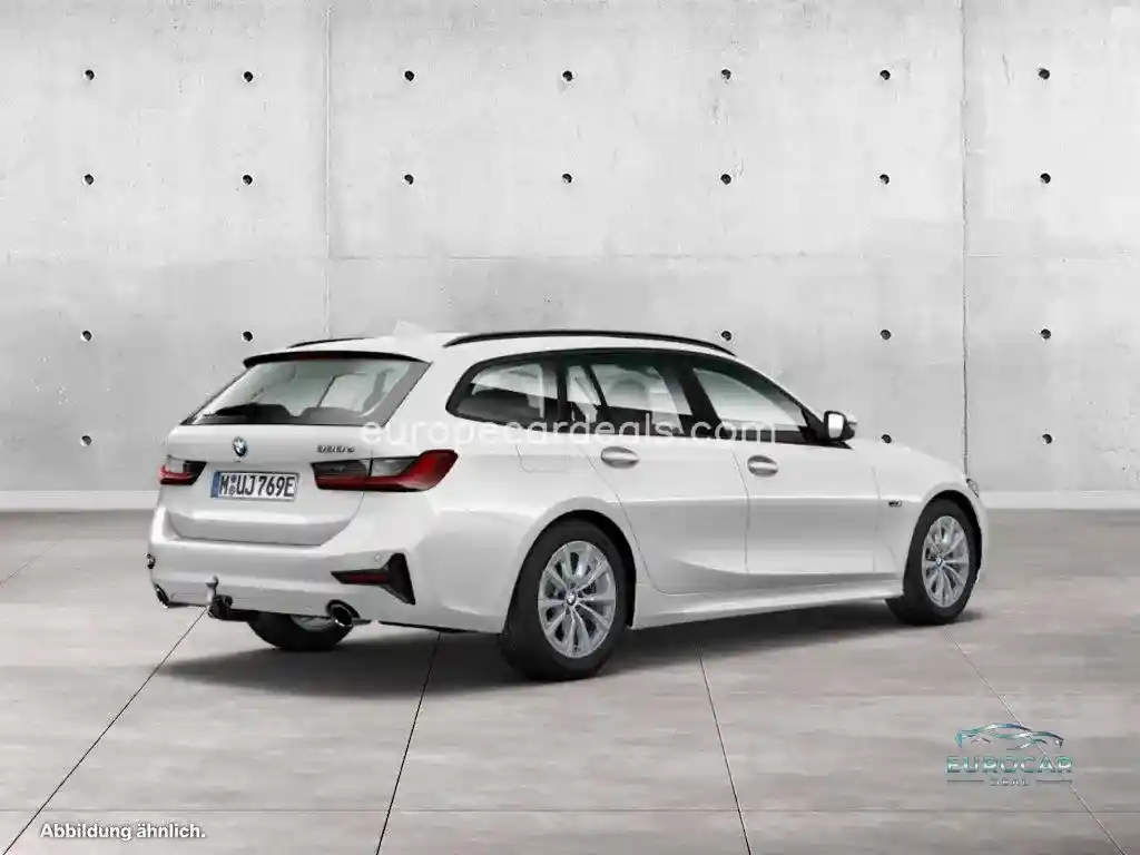 BMW 330