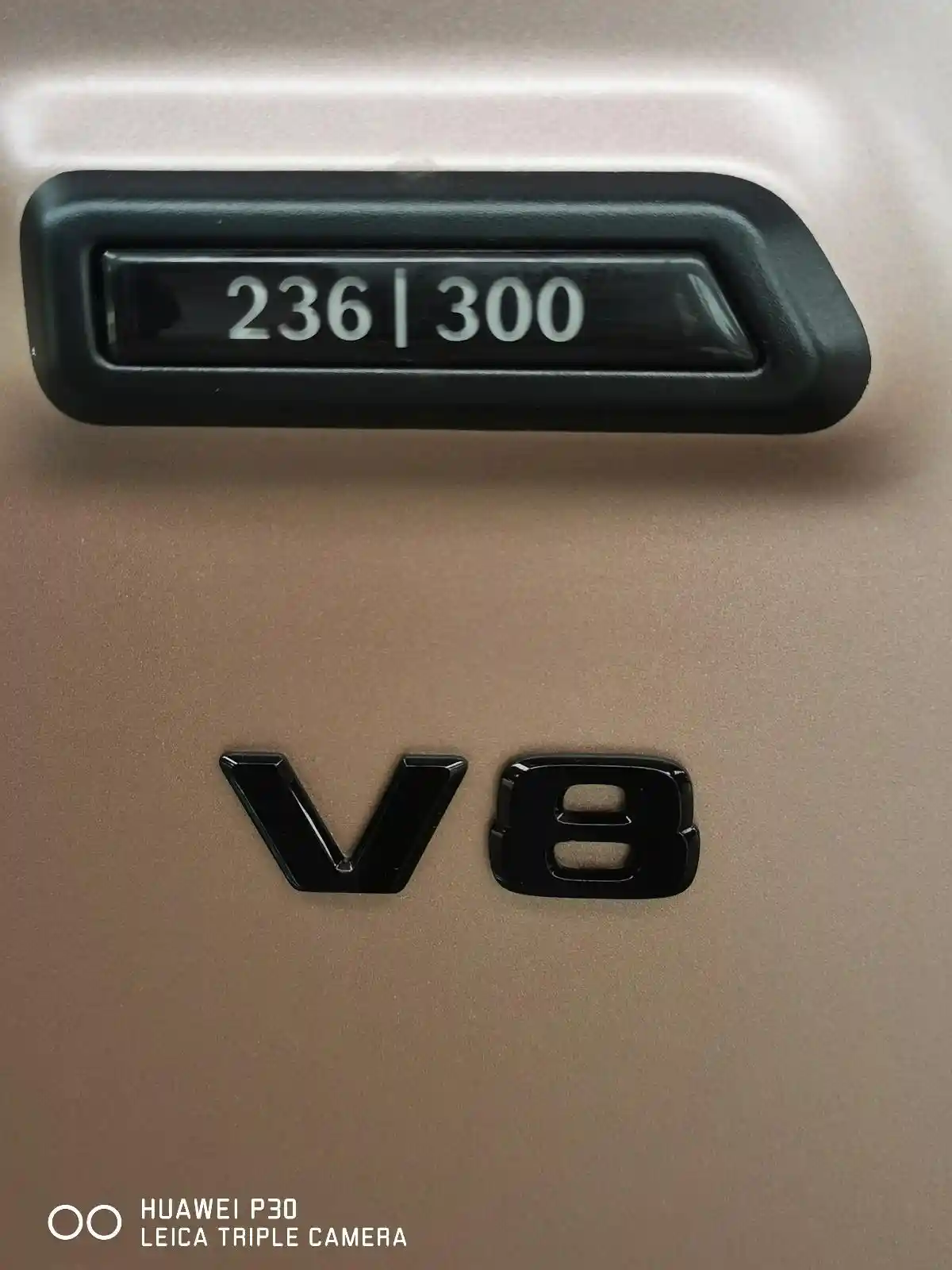 Mercedes-Benz G 500