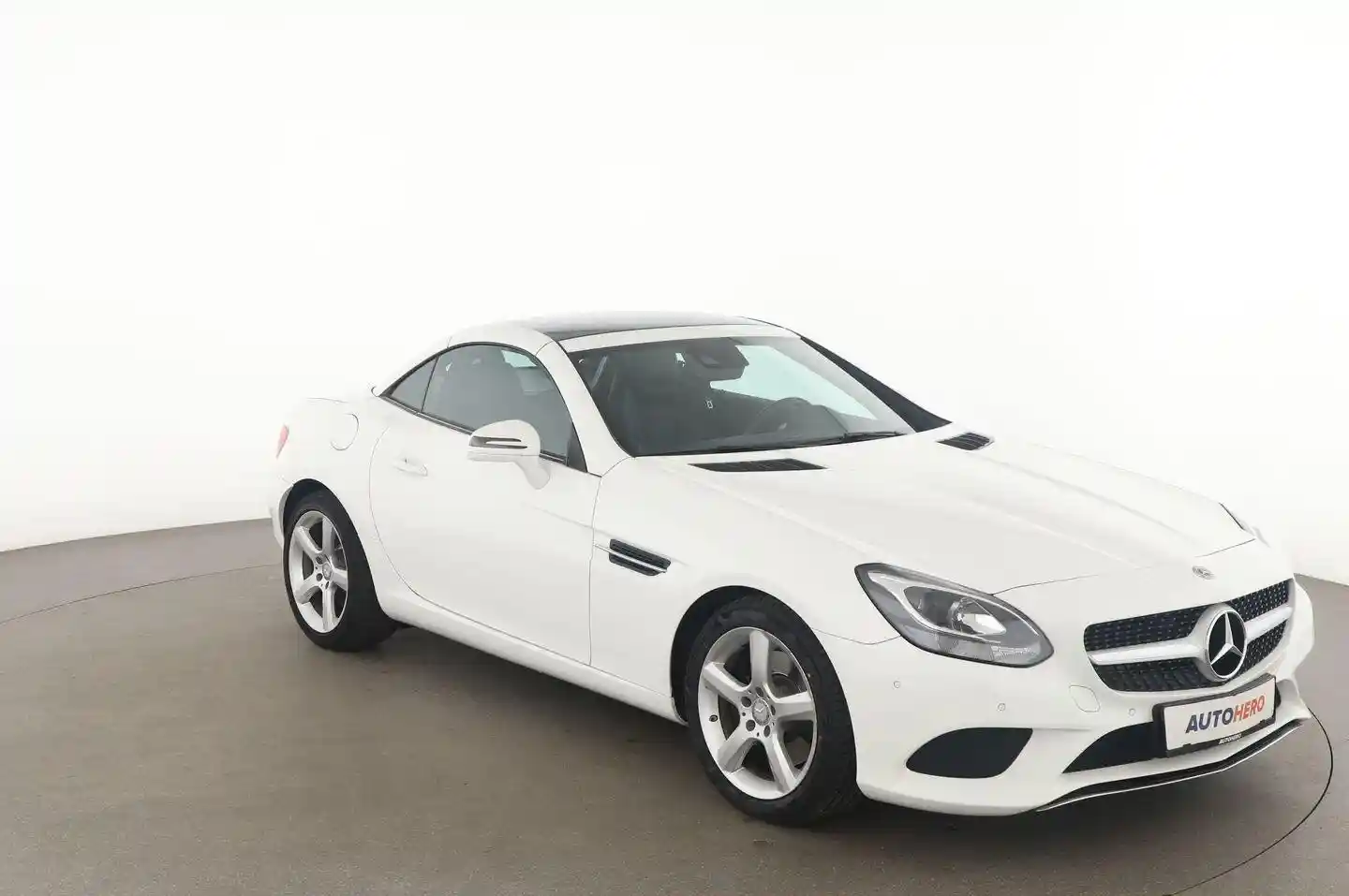 Mercedes-Benz SLC 200