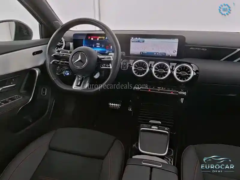 Mercedes-Benz A 35 AMG