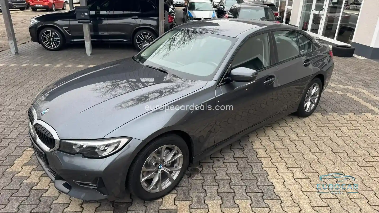 BMW 320