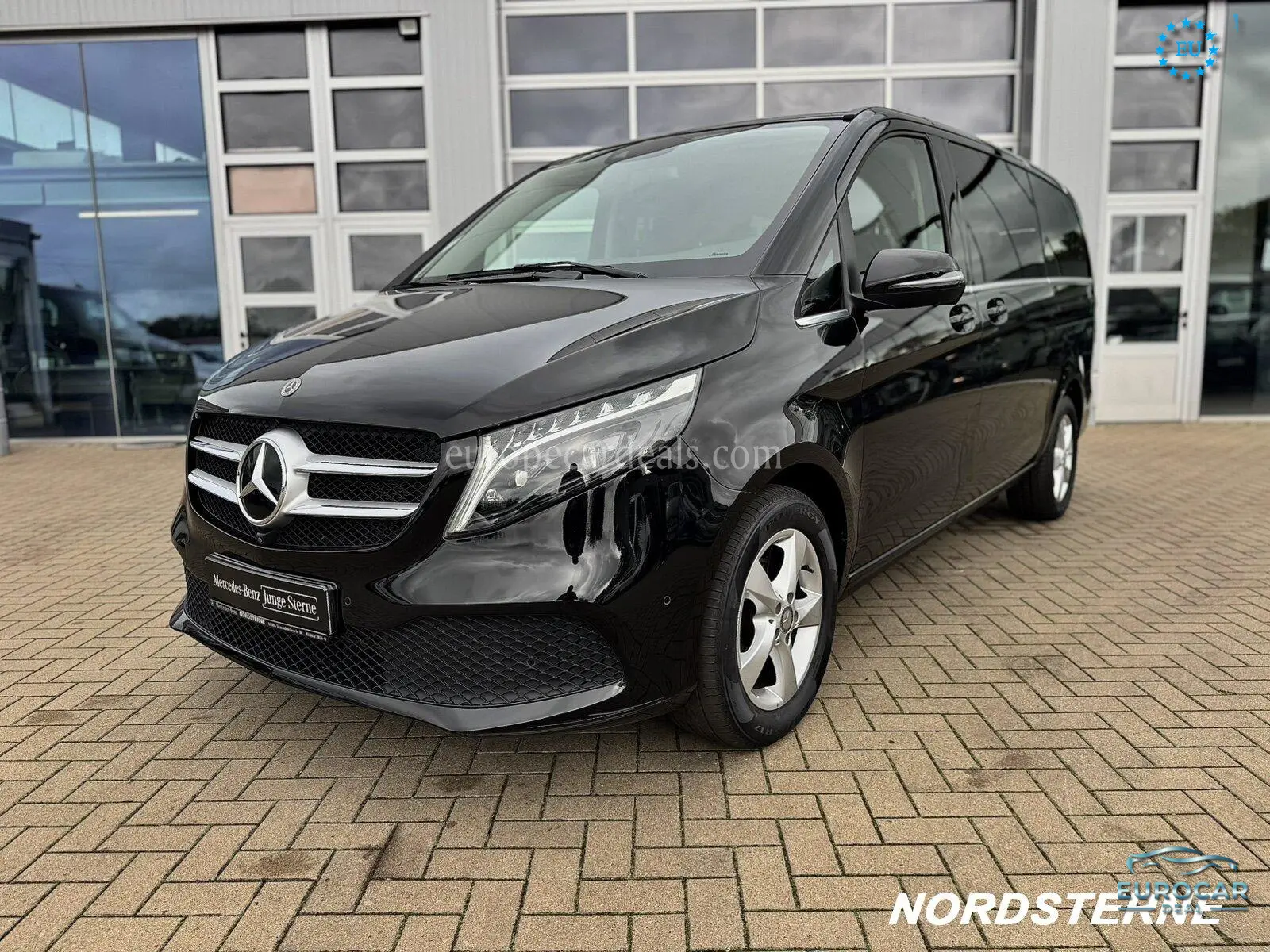 Mercedes-Benz V 220