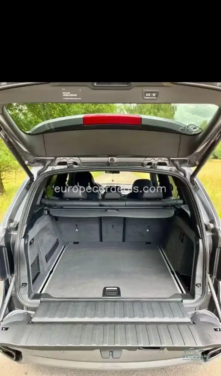 BMW X5 M50