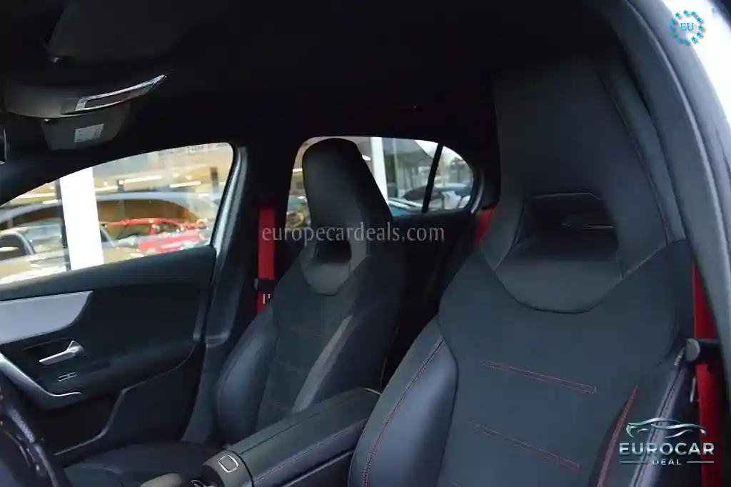 Mercedes-Benz A 35 AMG