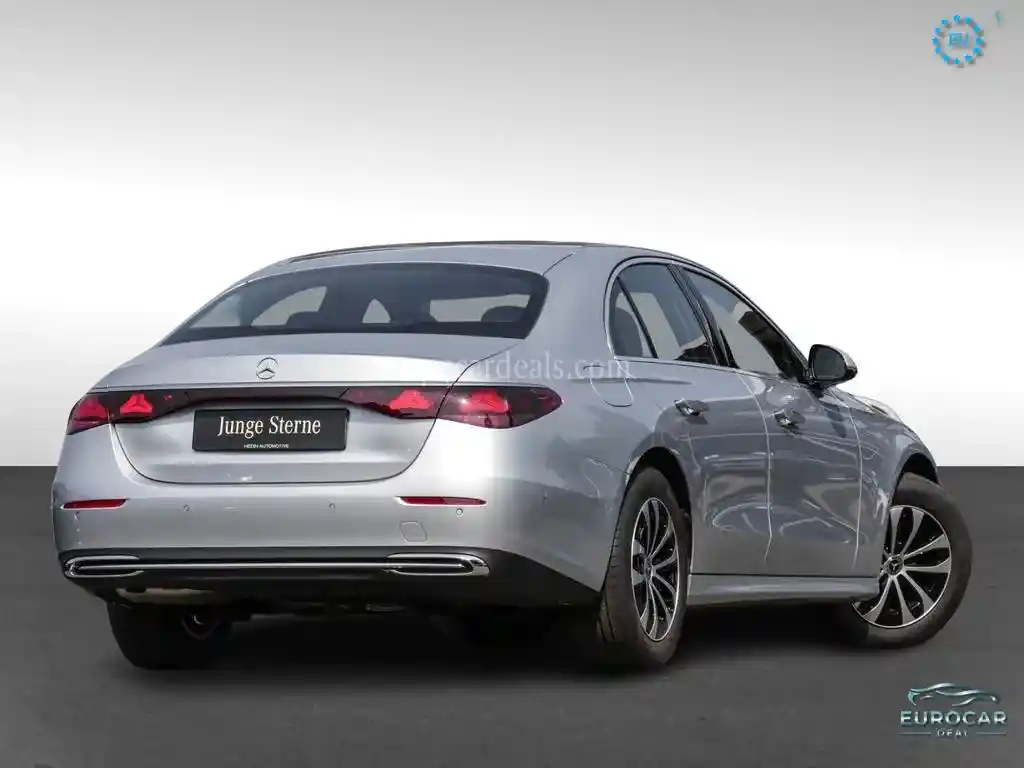 Mercedes-Benz E 200
