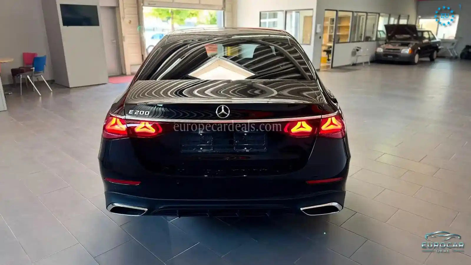 Mercedes-Benz E 200