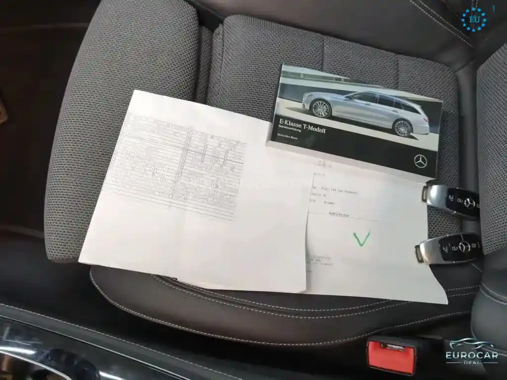Mercedes-Benz E 300