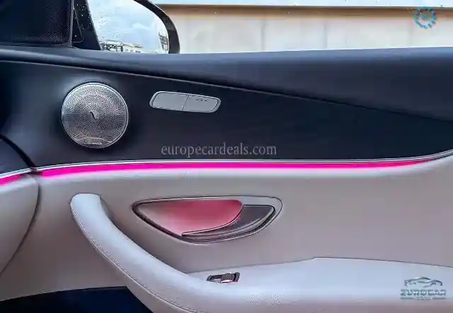 Mercedes-Benz E 400