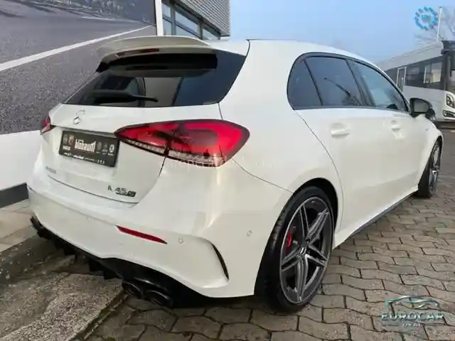 Mercedes-Benz A 45 AMG