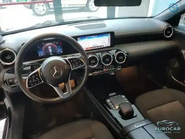 Mercedes-Benz CLA 180 Shooting Brake