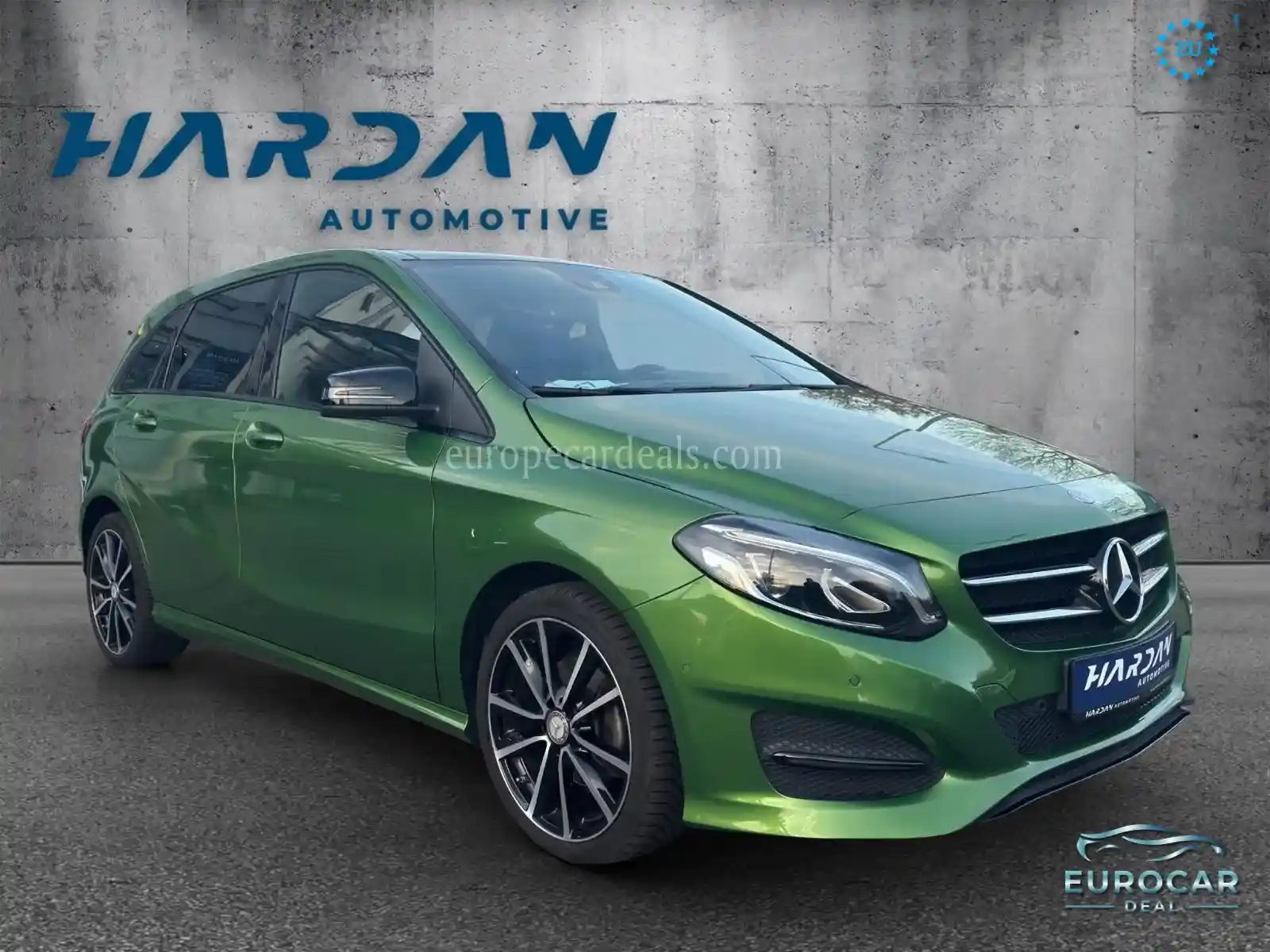 Mercedes-Benz B 180