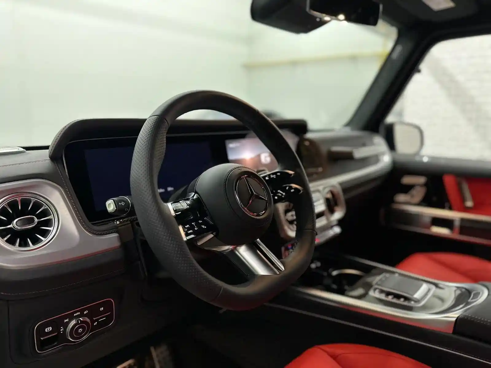 Mercedes-Benz G 500