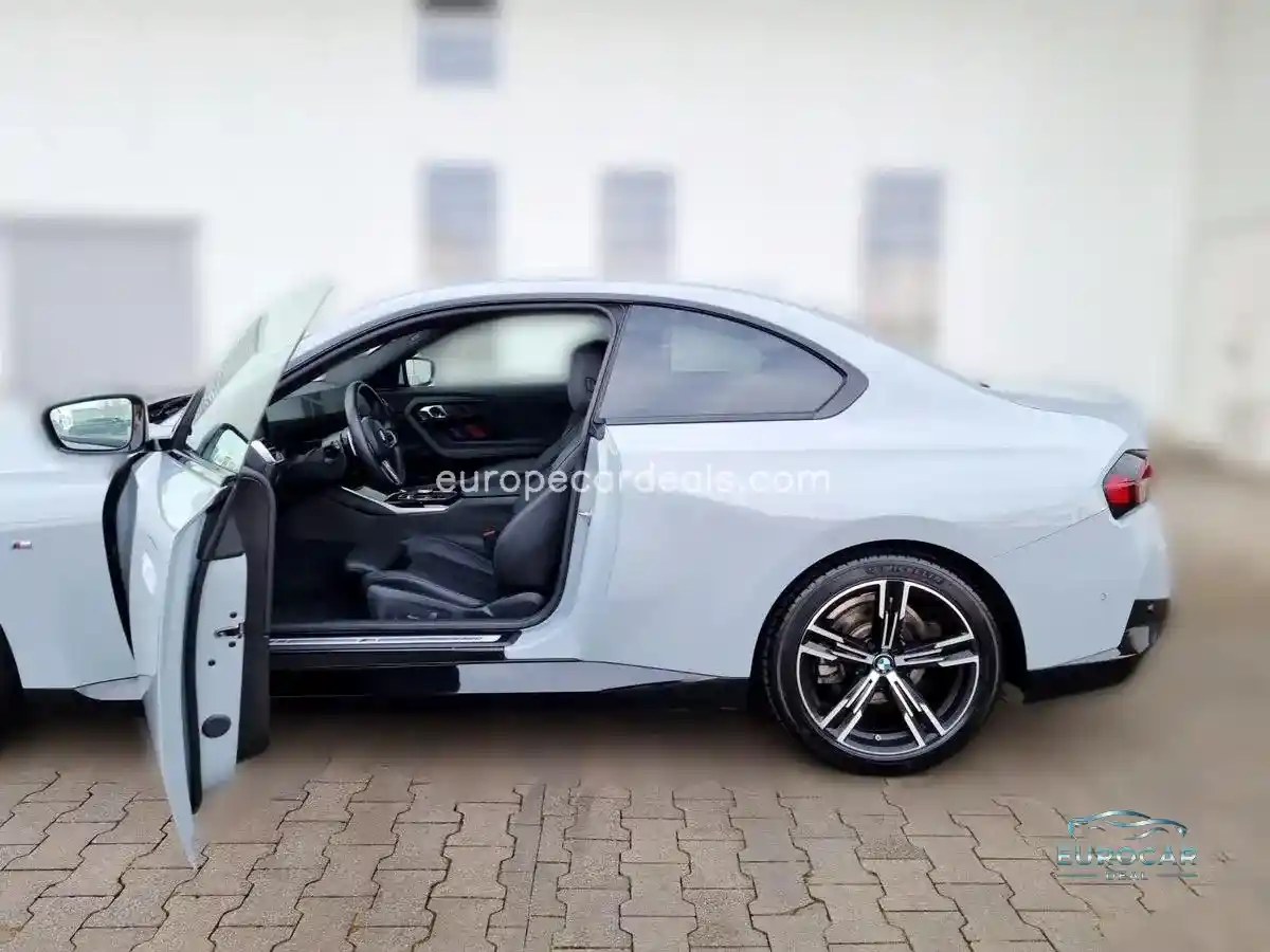 BMW 220