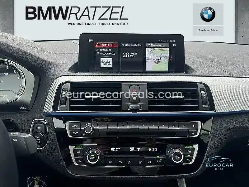 BMW 230