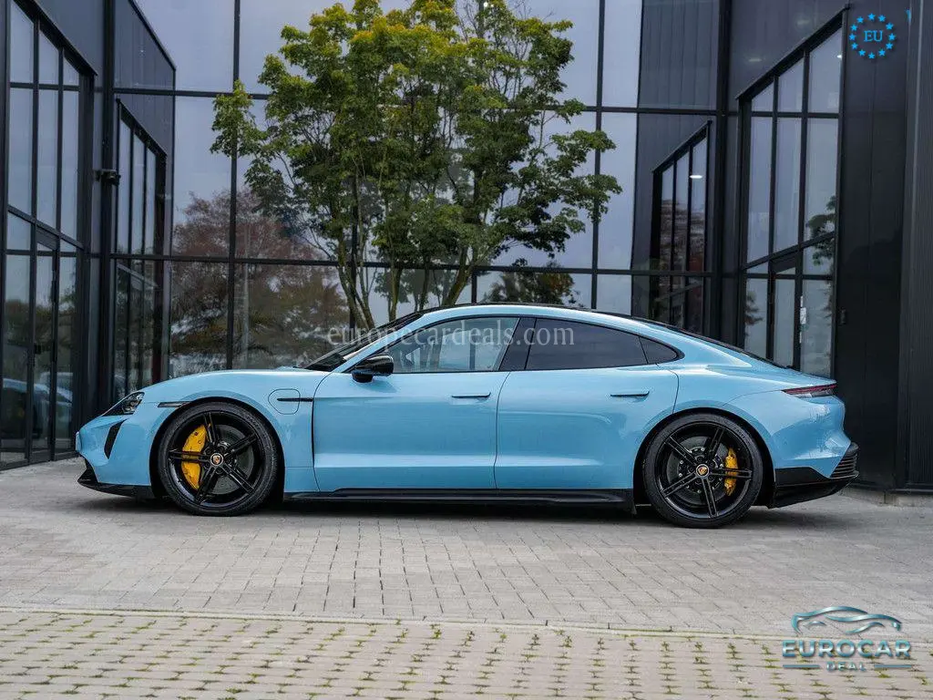 Porsche Taycan
