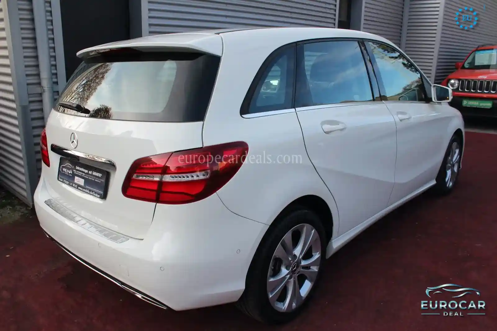 Mercedes-Benz B 200