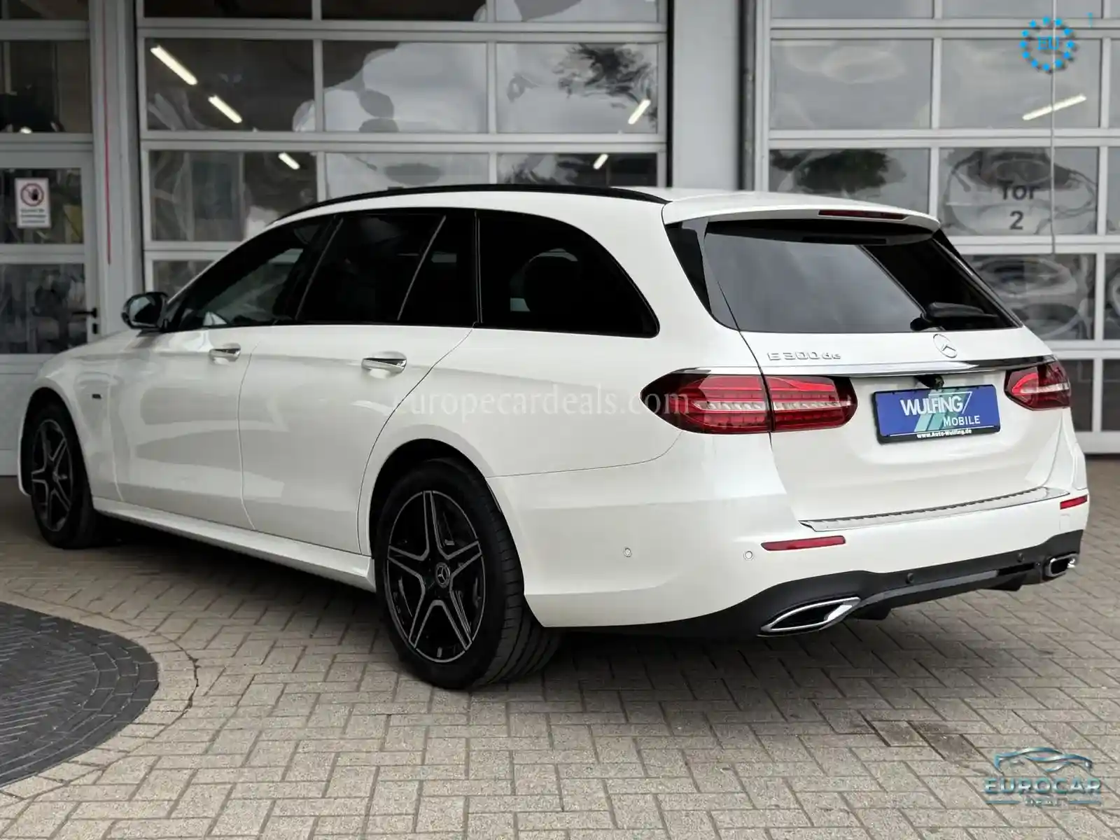 Mercedes-Benz E 300