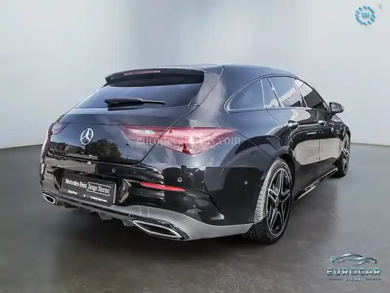 Mercedes-Benz CLA 200 Shooting Brake