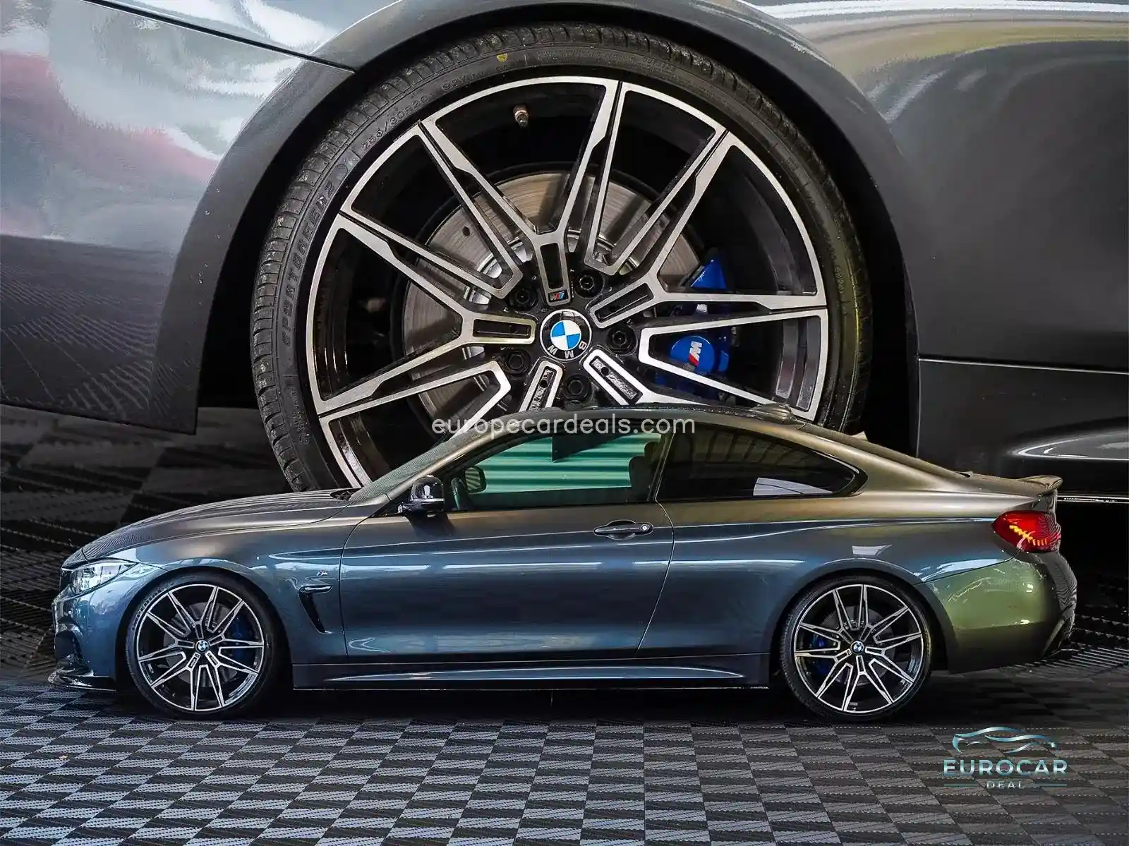 BMW 440