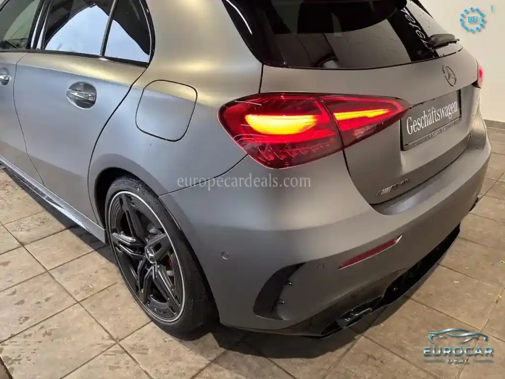 Mercedes-Benz A 35 AMG