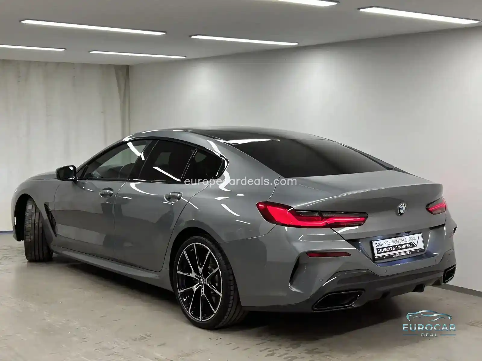 BMW 840