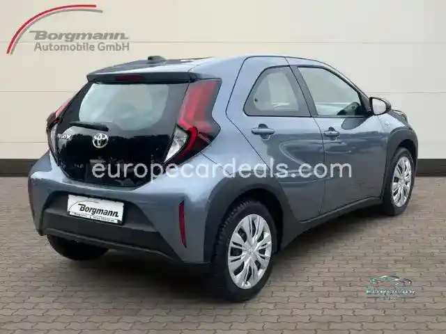Toyota Aygo (X)