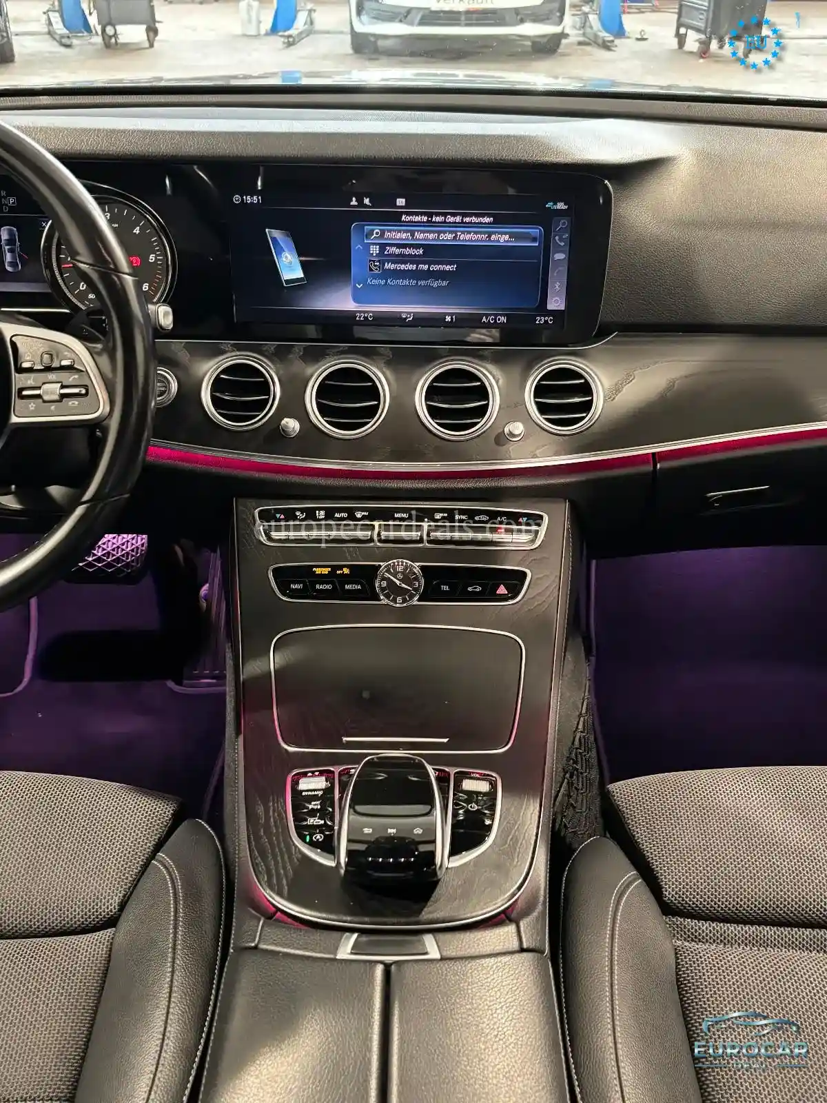 Mercedes-Benz E 200