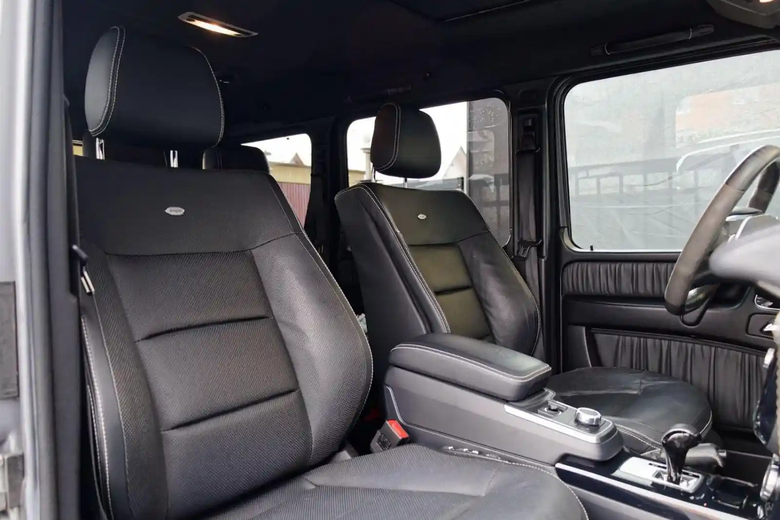 Mercedes-Benz G 500