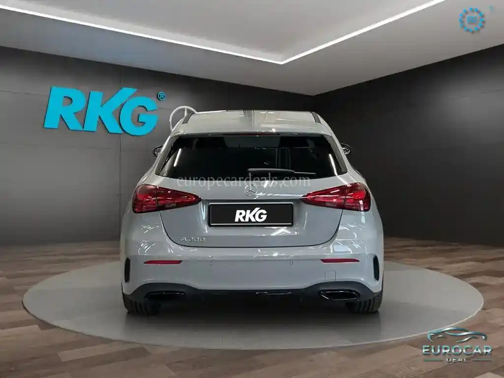 Mercedes-Benz A 200