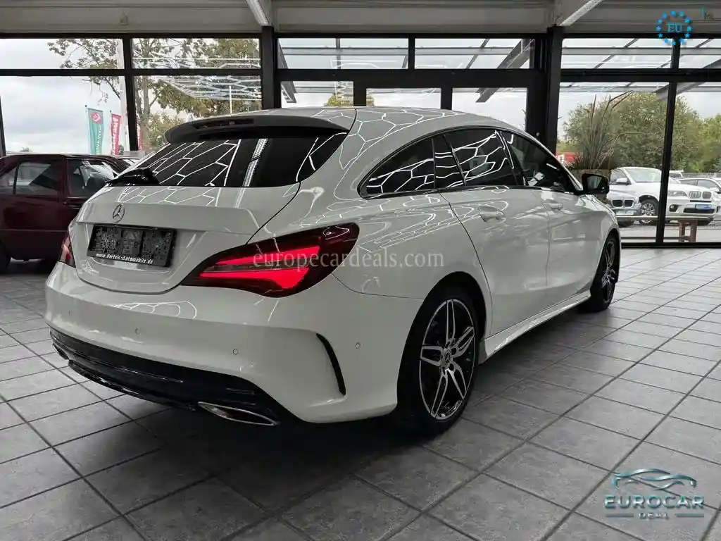 Mercedes-Benz CLA 200 Shooting Brake