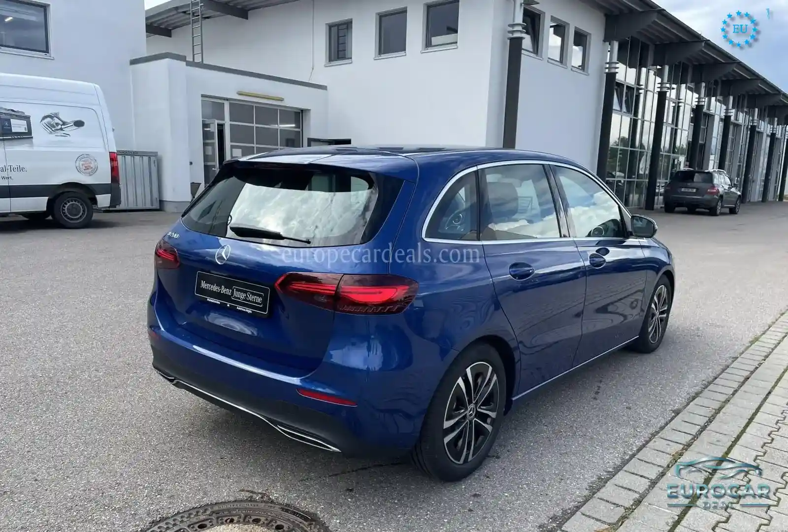Mercedes-Benz B 200