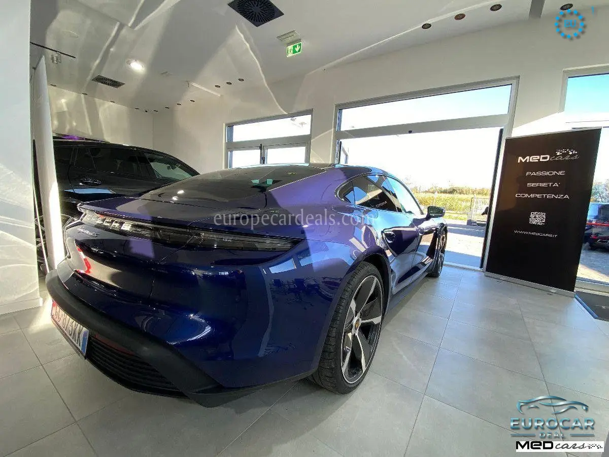 Porsche Taycan