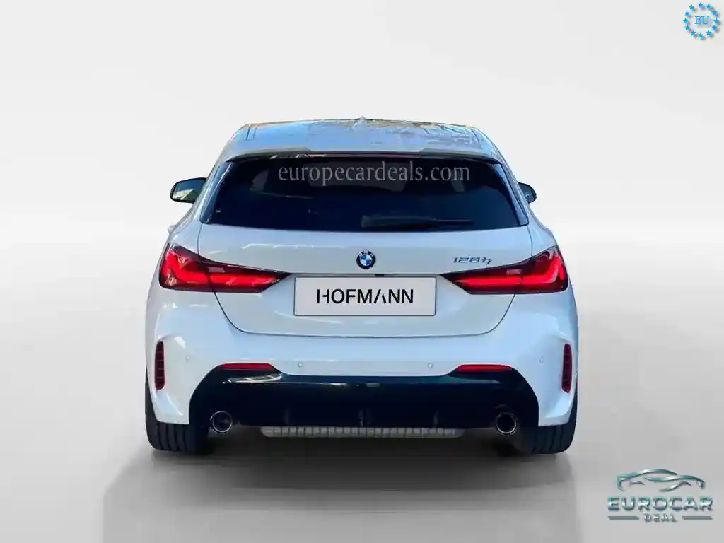 BMW 128