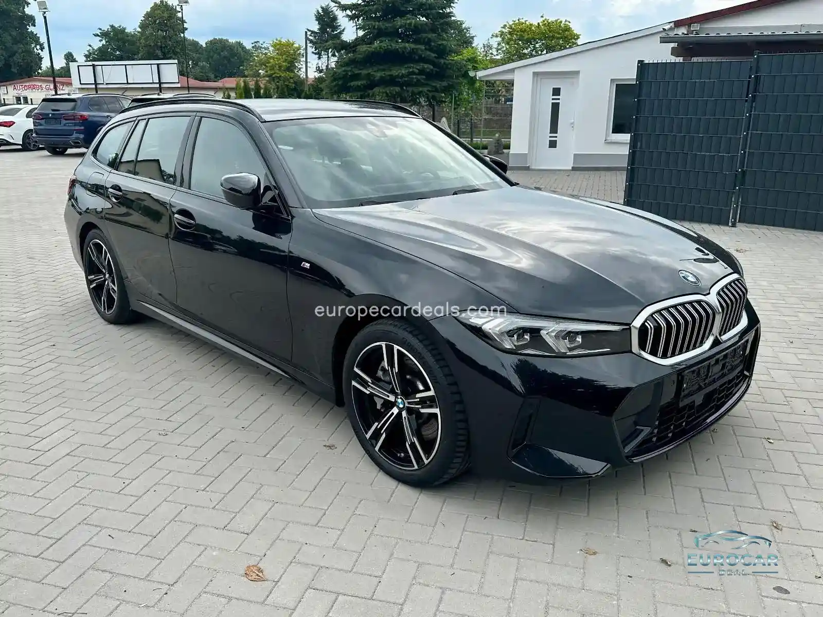 BMW 330