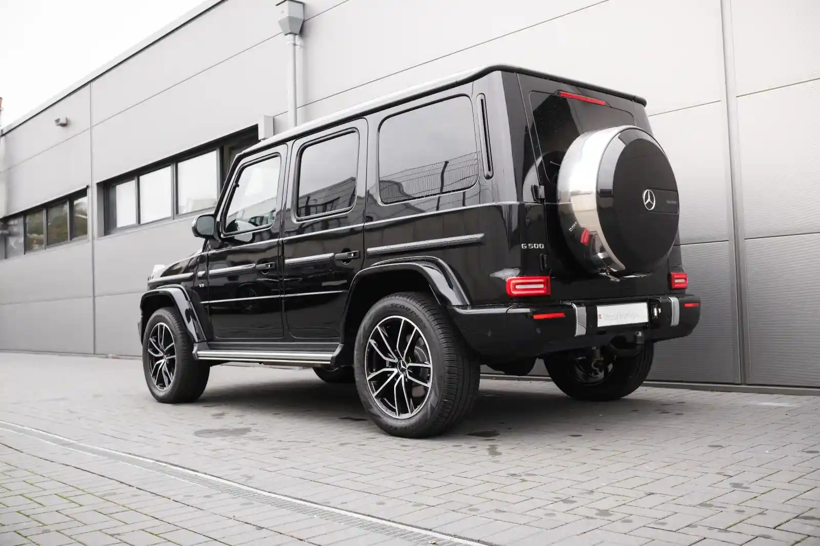 Mercedes-Benz G 500