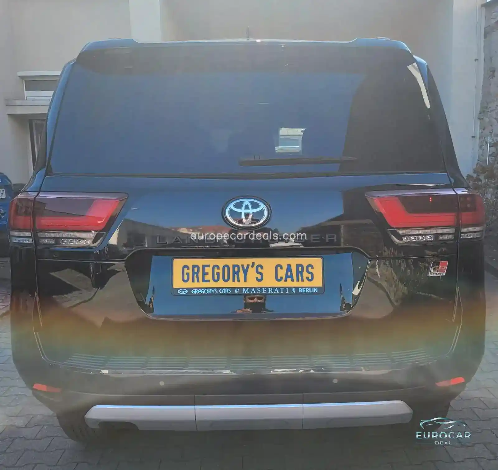 Toyota Land Cruiser