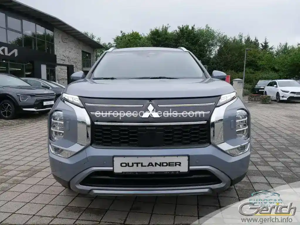 Mitsubishi Plug-in Hybrid Outlander