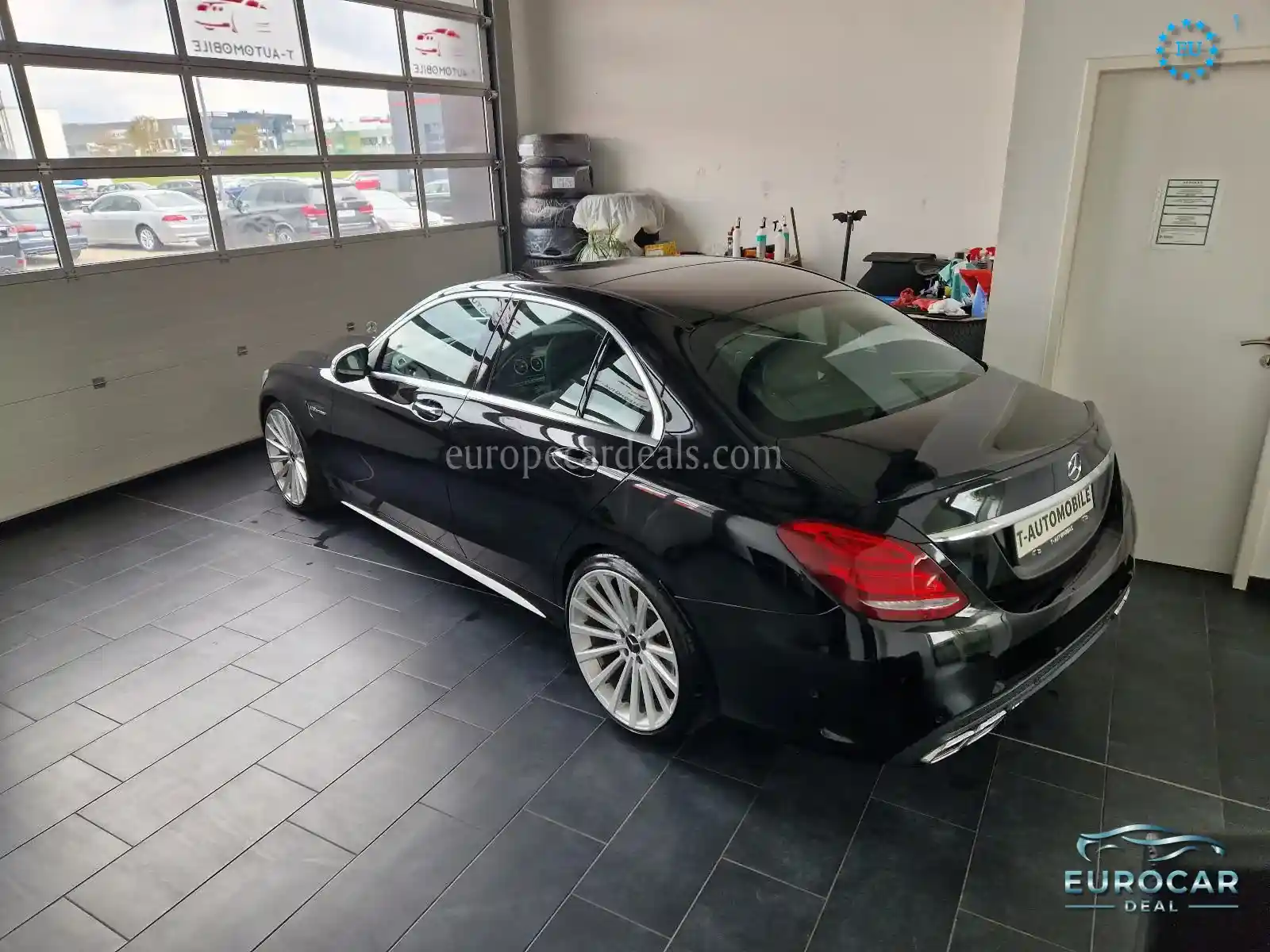 Mercedes-Benz C 63 AMG
