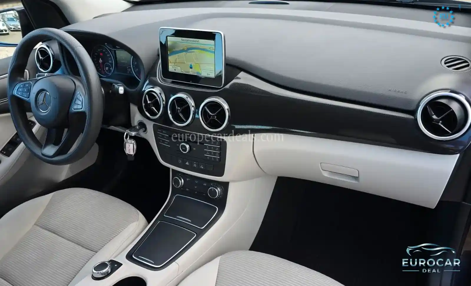 Mercedes-Benz B 180