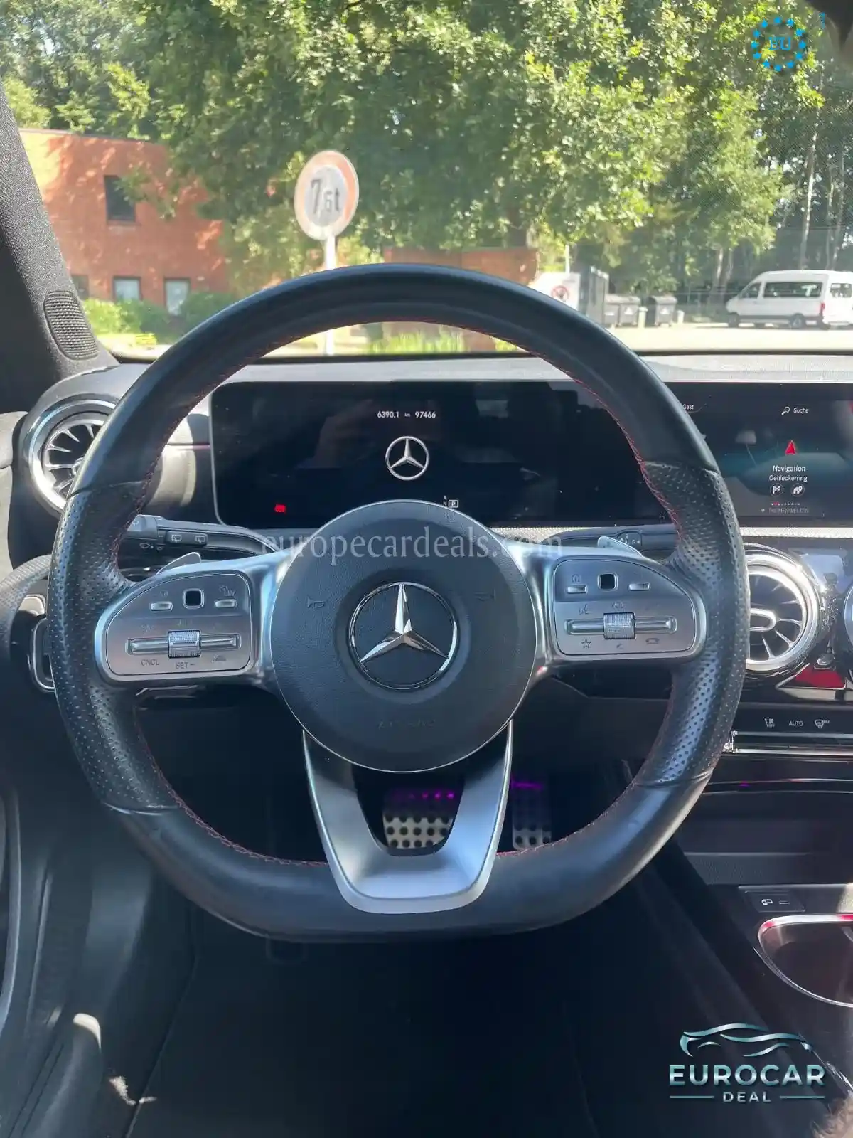 Mercedes-Benz A 220