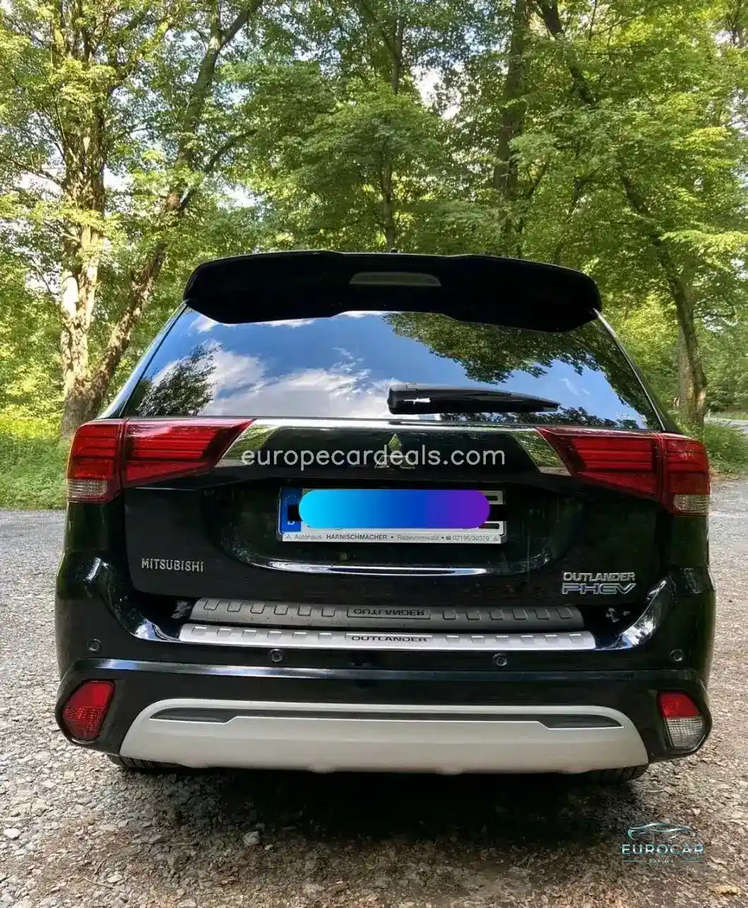 Mitsubishi Plug-in Hybrid Outlander