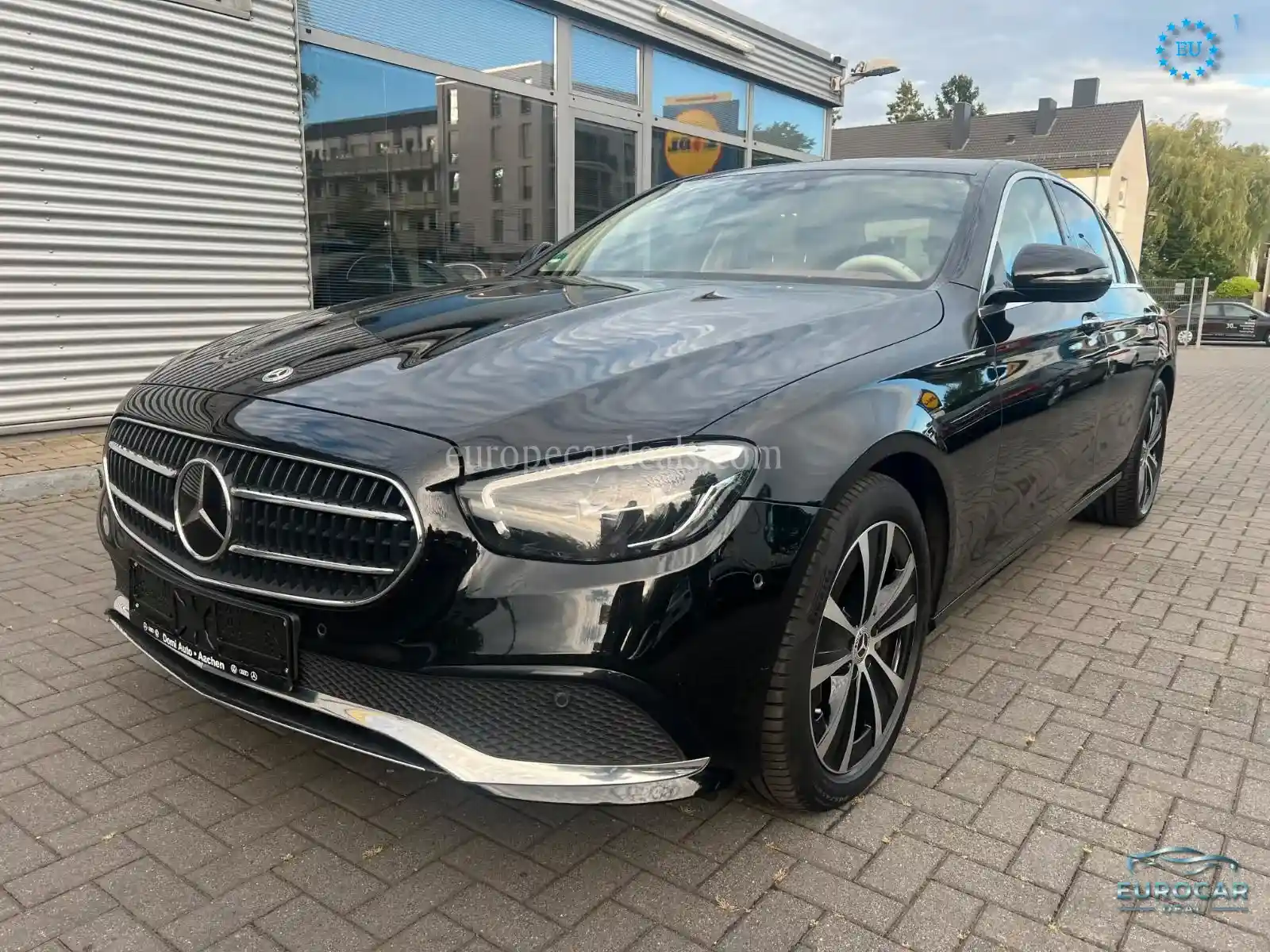 Mercedes-Benz E 300