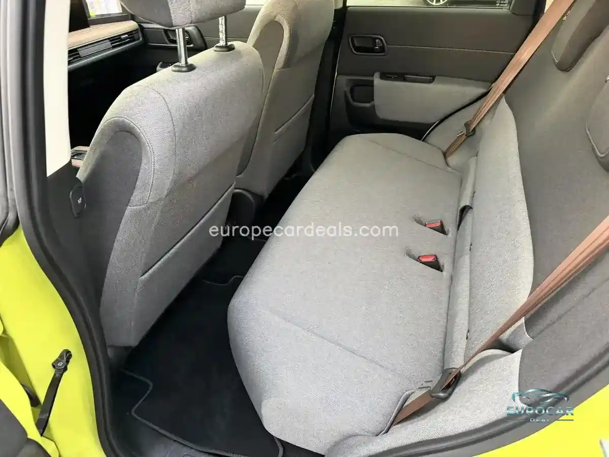 Honda e