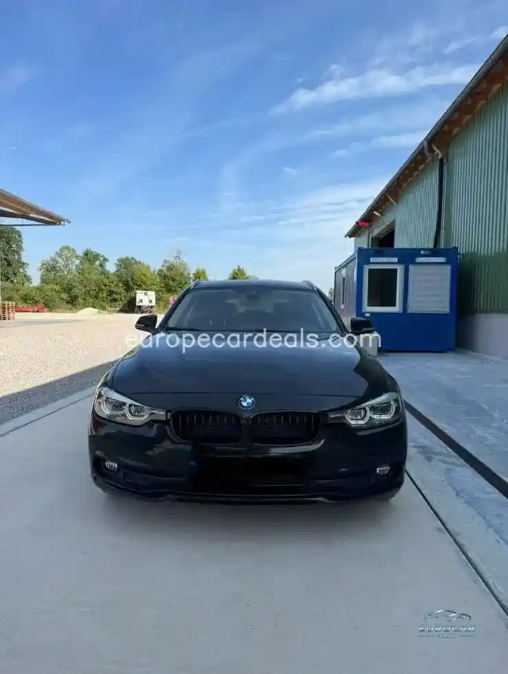 BMW 320