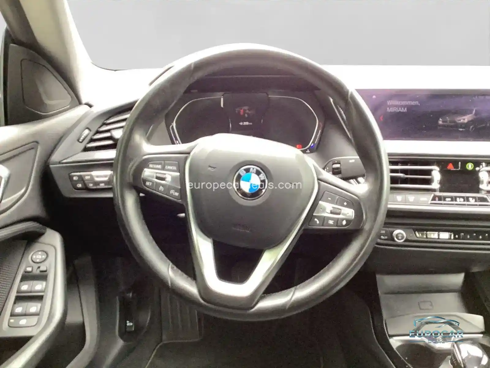 BMW 218