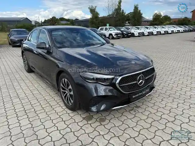 Mercedes-Benz E 220