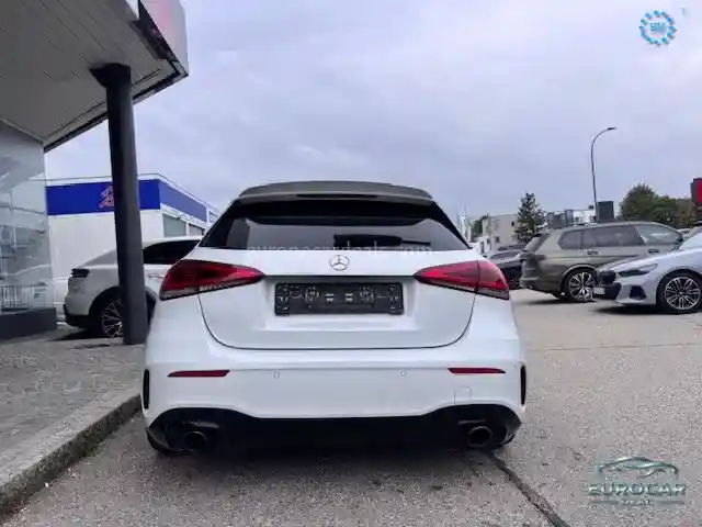 Mercedes-Benz A 35 AMG
